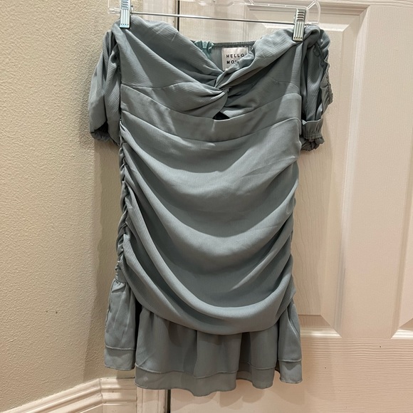 Hello Molly Dress - Picture 3 of 3